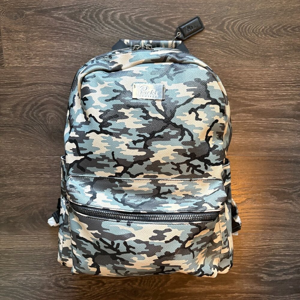NWOT Packs Project Ghost Backpack (Traditional Camo), Heavy Duty Camouflage Bag